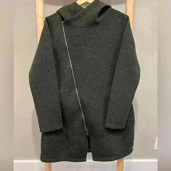 Betsey Johnson Give Love Get Love Dark Grey Performance Coat Size M scuba jacket - Picture 3 of 12